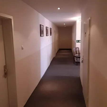 Pensión Goldener Anker